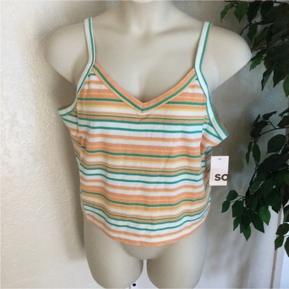 SO cropped wide strap camisole Woman’s Juniors size 2X waffle knit